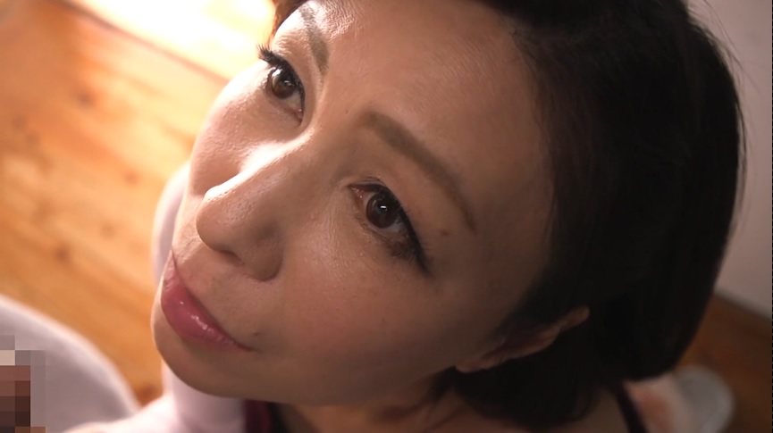 熟女 フェラ 中山穂香